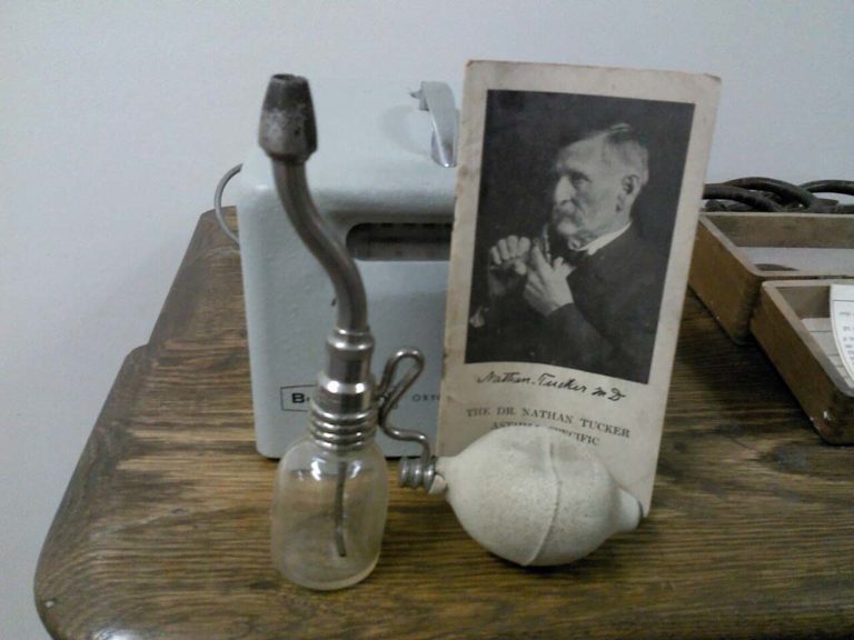 1889 Asthma Specific Inhaler