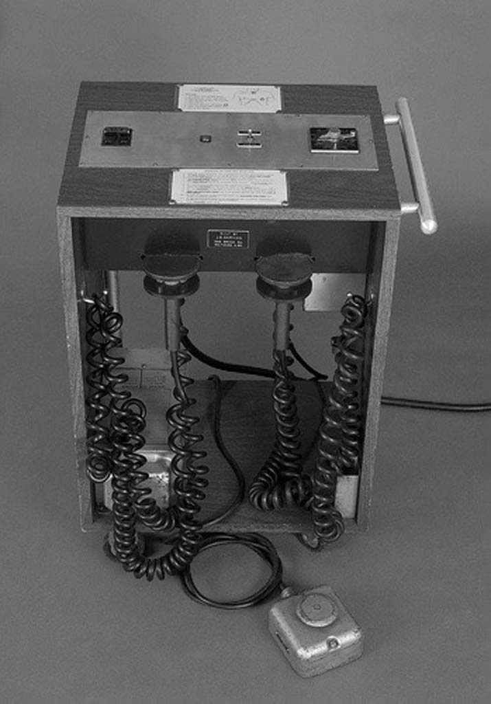 Late 1950s Defibrillator