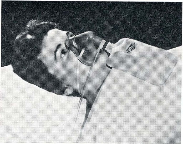 1960s Hudson Oxygen Mask