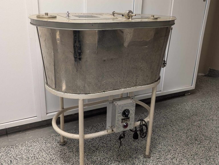 hessincubator1